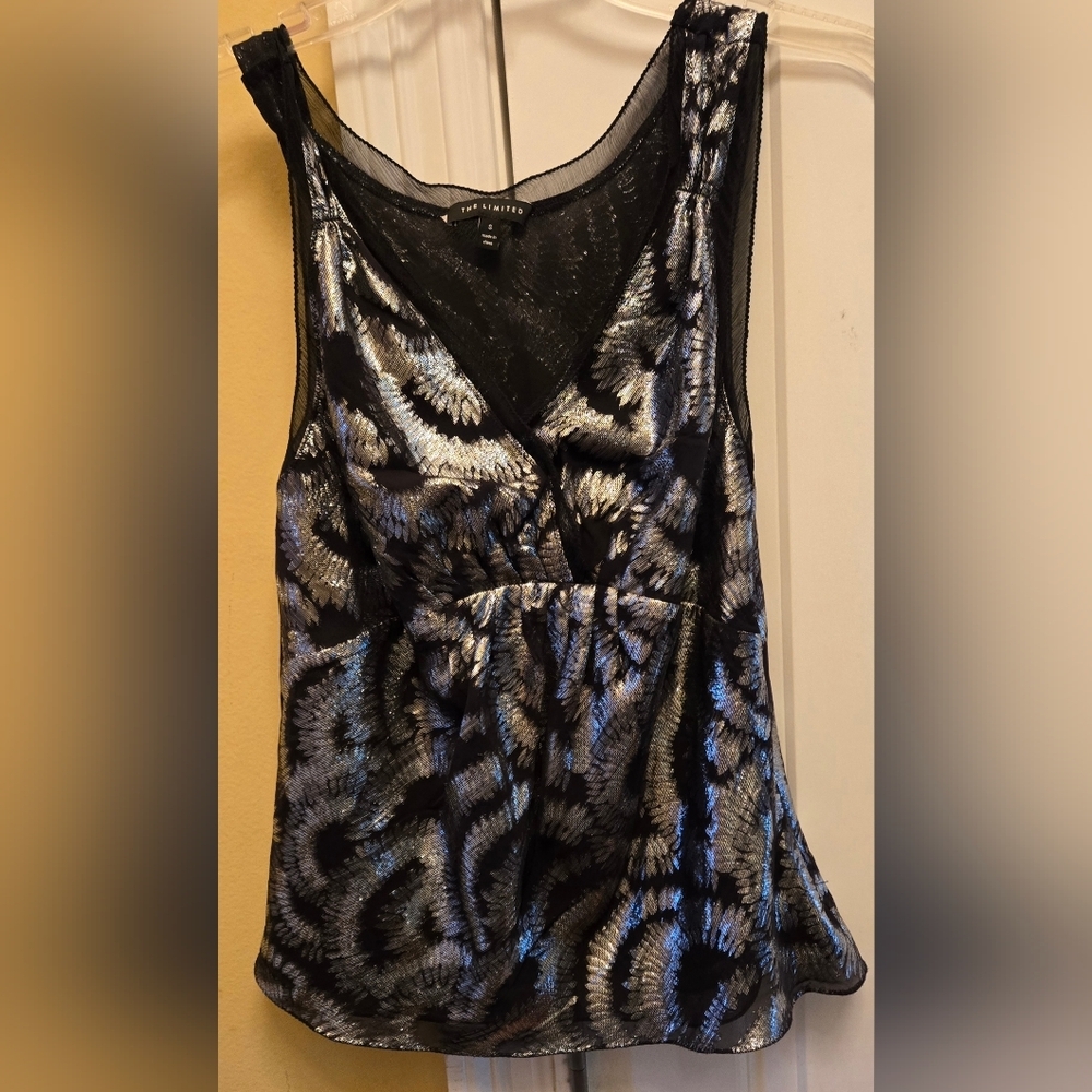 Elegant Womens The Limited Black and Silver Graphic Tank Cross Over Top